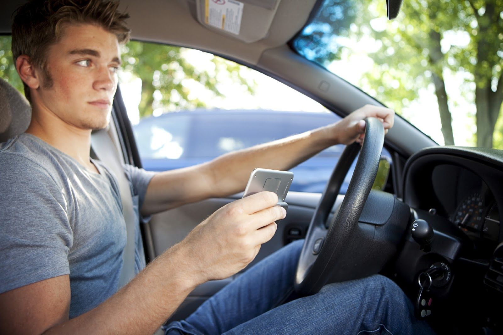 distracted driving dangers in Georgia